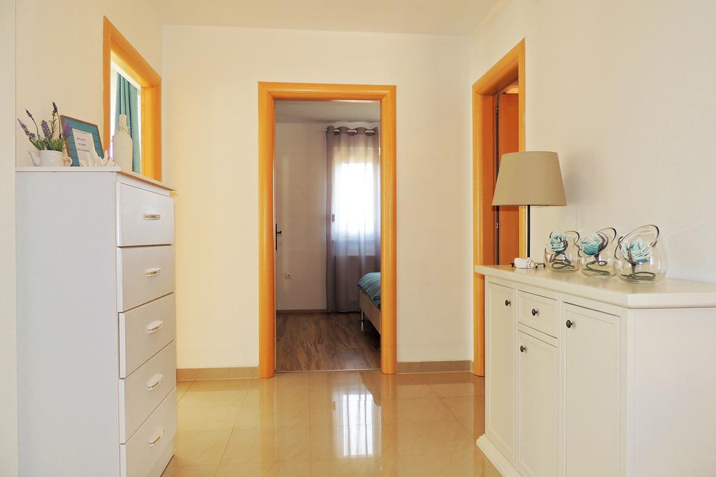 Private Accommodation Kirincic Vrh  Buitenkant foto
