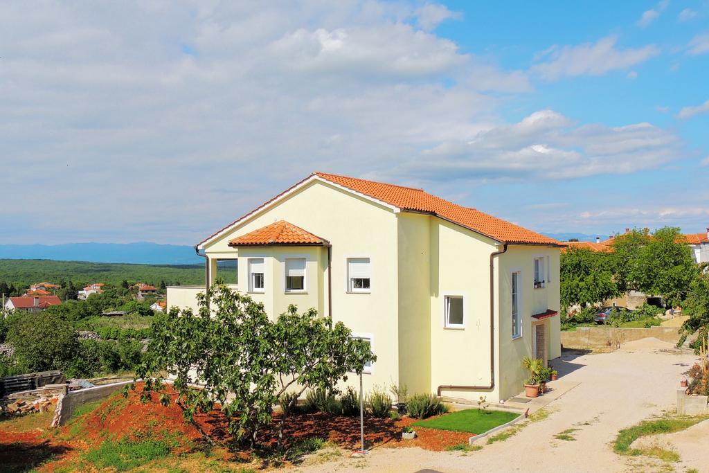 Private Accommodation Kirincic Vrh  Buitenkant foto